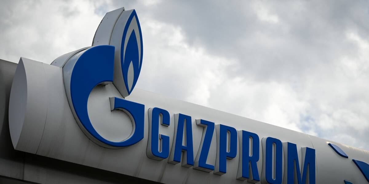 A Gazprom orosz gázipari cég adózott nyeresége 296,241 milliárd rubel, átszámítva körülbelül 995 milliárd forint volt idei első fél évben, ami hatalmas esés az egy évvel korábbi 2514 milliárd rubelhez (8400 milliárd forint) képest.