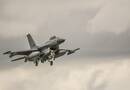 F-16 vadászrepülőgép.