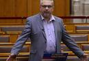 Arató Gergely a Demokratikus Koalíció (DK) elnökségi tagja, frakcióvezető-helyettese, Kőbánya és Kispest egyéni országgyűlési képviselője.