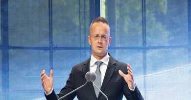 Szijjártó Péter