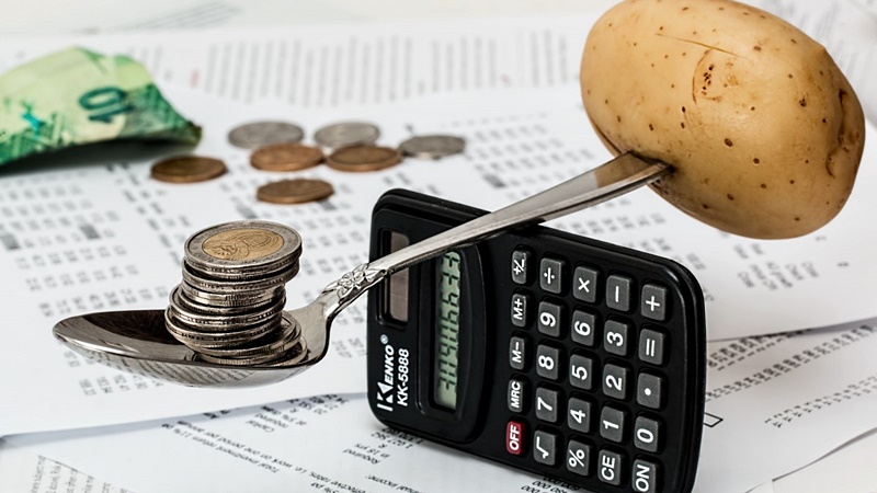 Az egy főre jutó átlagos vásárlóerő (megszerzett jövedelem) az idén 10 833 euró (havi nettó 350 ezer forint) volt Magyarországon, ami az európai átlagos vásárlóerő alig 61 százaléka. Ezzel az eredménnyel Magyarország a 29. helyen áll a 42 tagú listán – derül ki a GfK európai vásárlóerő felméréséből.