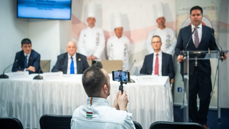 Elindult a nevezés a Magyarország étele 2024 versenyre, amelyre december 15-ig lehet jelentkezni, a repcepteket pedig december 29-ig kell beküldeni.