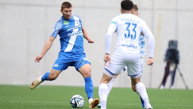 A Puskás Akadémia vendégként 5-0-s győzelmet aratott az MTK Budapest ellen vasárnap a labdarúgó OTP Bank Liga tizedik fordulójában. Ezzel a negyedik helyre lépett előre, melyről akkor csúszhat hátrébb ebben a körben, ha az esti zárómérkőzésen a DVTK otthon legyőzi a Ferencvárost.