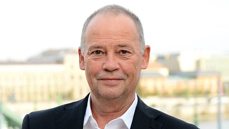 Szanyi Tibor véleménycikkében ismertette a saját és pártja álláspontját Orbán újabb húzásáról.