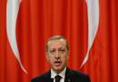 Kikiáltásának 100. évfordulóját ünnepli Törökország vasárnap, az évforduló alkalmából országszerte ünnepségeket tartottak, Recep Tayyip Erdogan török elnök pedig a modern török állam alapítójának, Mustafa Kemal Atatürknek ankarai mauzóleumában helyezett el koszorút.