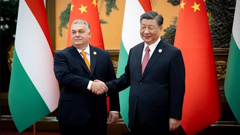 Sötét fellegek gyülekeznek az Orbán-kormány kínai pénzből épülő álma felett