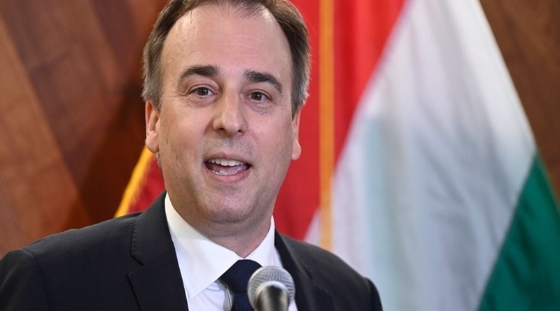 Pressman: Mi nem fogunk kivárni az Orbán-kormánnyal kapcsolatban