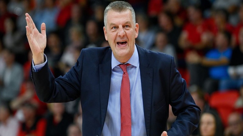 Székely Norbertet Völgyi Péter váltja a női kosárlabda-válogatott élén