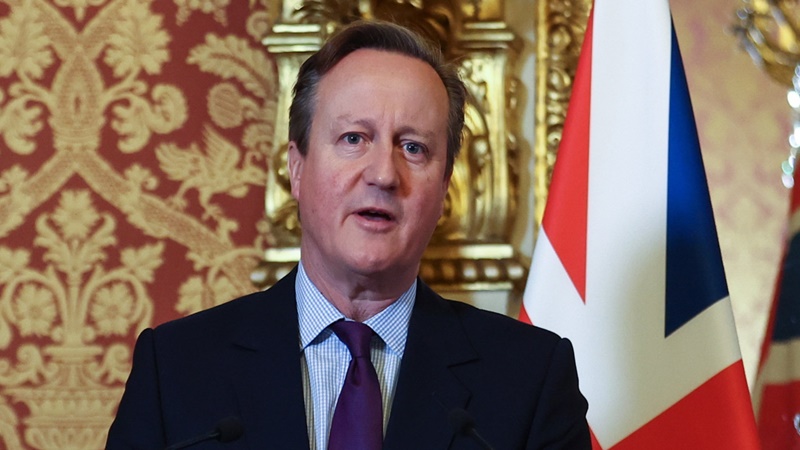 Nagyon furcsákat mondott a brit külügyminiszter az iráni támadásról
