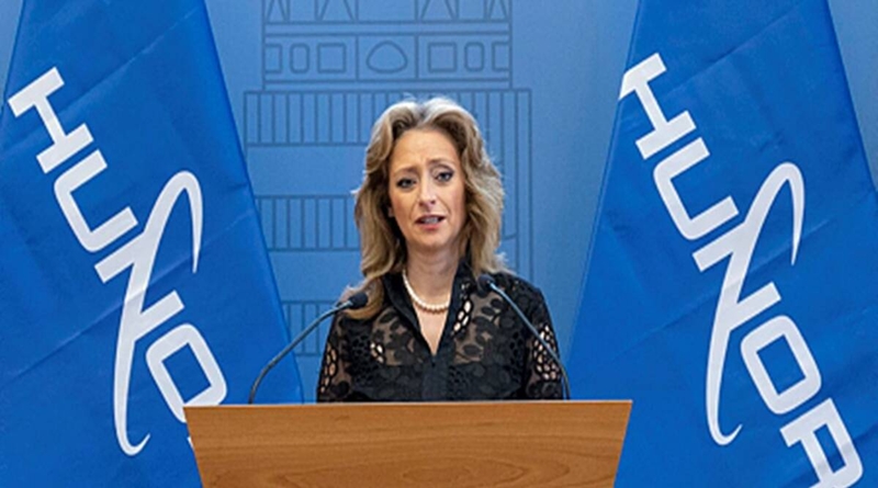 Megszólalt a magyar űrbiztos és olyan ultrakínosat tett, hogy a Holdról is látszik