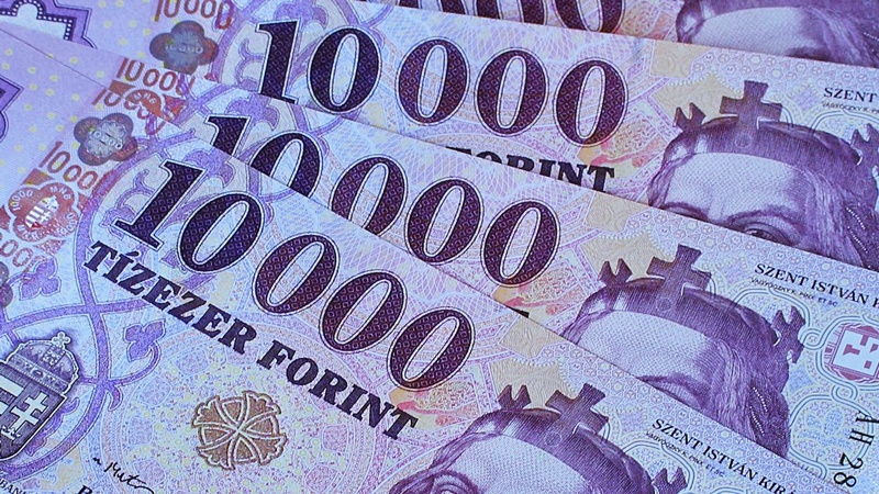 Friss hírek! Ekkora lesz a nettó fizetés 2025-ben