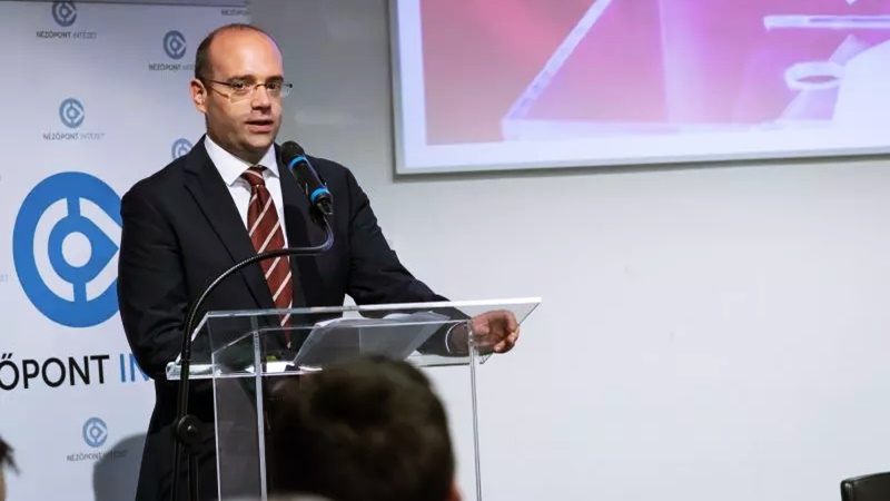 Mráz Ágoston Sámuel: Brüsszel a jövőben is be fog avatkozni a magyar belpolitikába