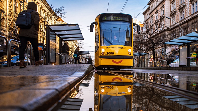 Megbénul a közlekedés csütörtökön Budapesten, mutatjuk mi fog történni