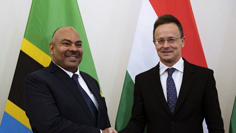 Szijjártó Péter: Magyarország diplomáciai képviseletet nyit Dar es-Salaamban