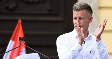 Óriási hírt közölt Magyar Péter: brutális, mennyien töltötték ki a népszavazását
