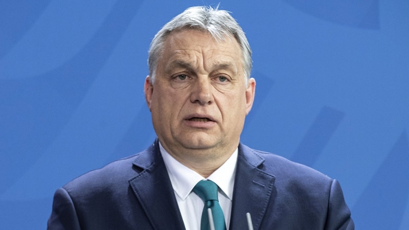 Háborús veszélyhelyzet 2025: kemény kérdést szegeztek Orbán Viktornak