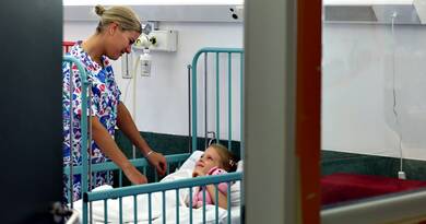 A Heim Pál Gyermekkórház Fejlesztéséért Alapítvány vezetőjét még kisfiúként érintette meg a gyógyítás világa, és azóta is elhivatottan segít a beteg gyerekeken, ahol csak tud.