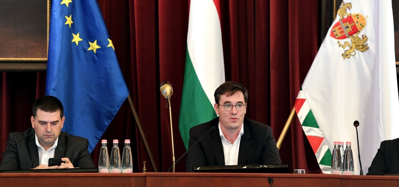 Botrány a BKV-nál: teljes vezetőségcserét követel a Tisza Párt