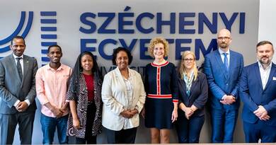 Afrikai diplomaták érkeztek a győri egyetemre – nem akármiért jöttek!