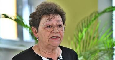 Hivatalos: Dr. Müller Cecília távozik – nézd meg, ki veszi át a helyét!