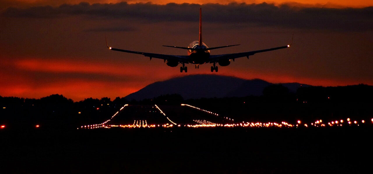 Kinyílik a reptér titkos világa: ilyen közel még tuti, hogy nem voltál a repülés csodáihoz