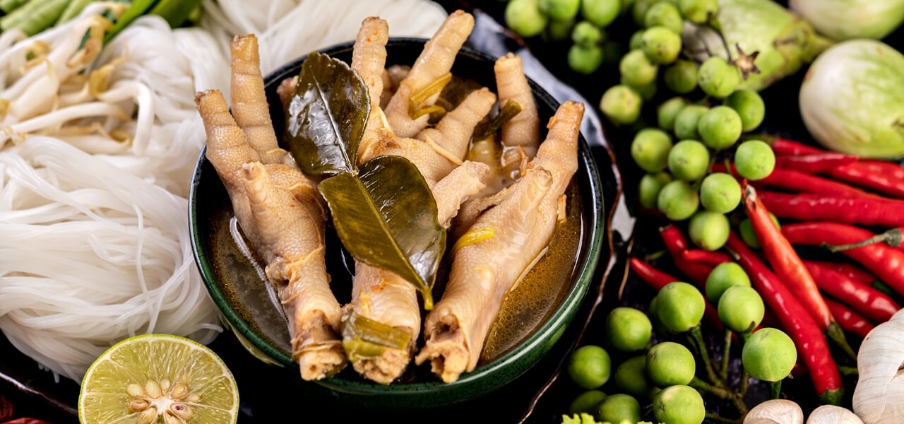 A konyhaművészet titkai: 7 recept, 5 főzési technika és a világ ételkultúráinak legizgalmasabb történetei