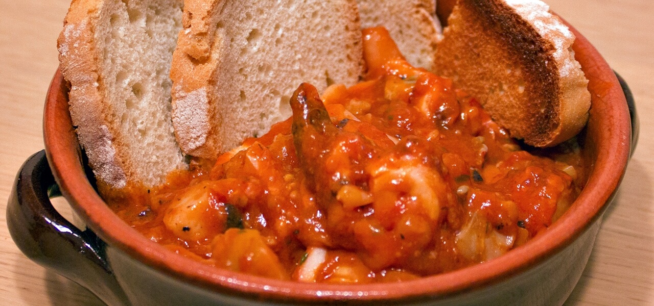 Ezt minden magyarnak tudnia kell: ez a halászlé igazi titka