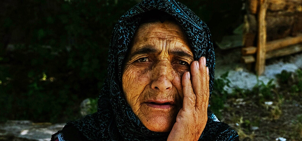 Hatalmas pofont kapnak a nyugdíjasok! 2026-ban így szigorítanák a nyugdíjakat!