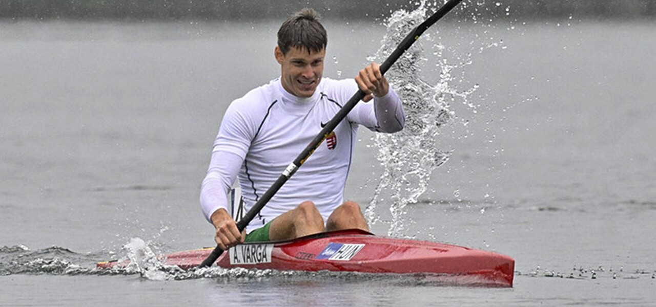 Kajak-kenu vb - Varga Ádámot a rossz rajt és a hínár sem tudta megállítani