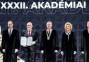 Megható pillanatok az Akadémiai Napon: könnyezve hallgatták az ünnepi beszédet