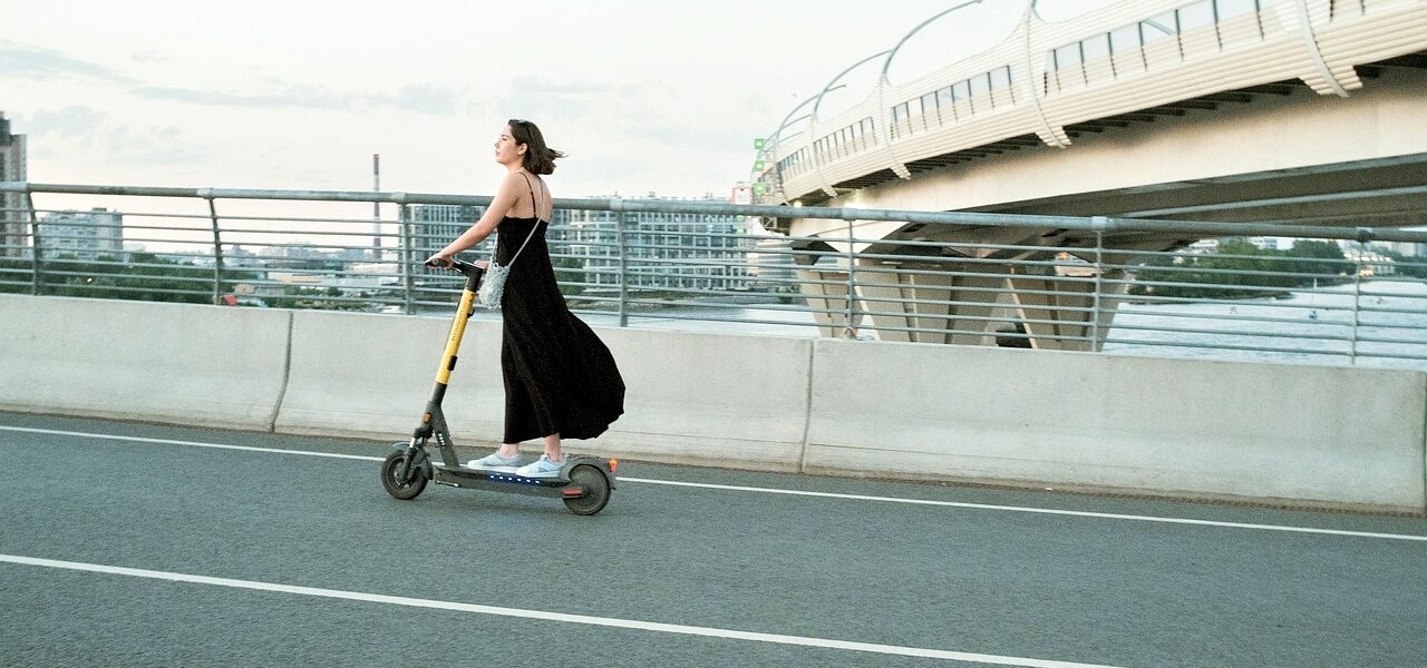 Szülők, ne hagyjátok figyelmen kívül! Ezért olyan veszélyes az elektromos roller a gyerekeknek