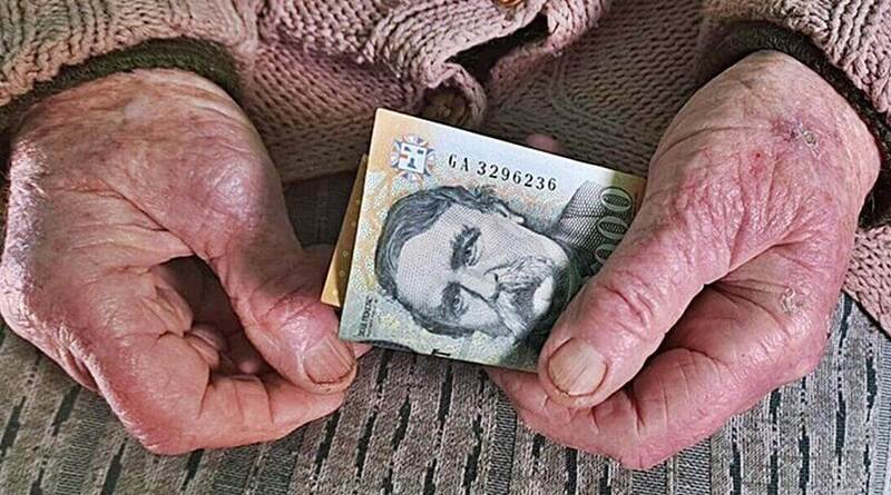 Így árasztják el pénzzel a nyugdíjasokat a választások előtt – Itt a pontos dátum!