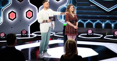 Óriási meglepetés a Tizenkét okos ember első adásában – Majka sem hitt a szemének