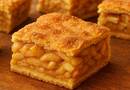 Almás pite sok almával, vékony tésztával