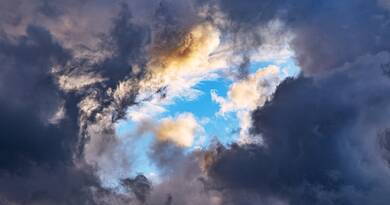 Hidegfront kavarja fel a hétvégét: mutatjuk mi közeledik felénk