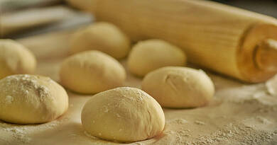 Ez a tökéletes kelt tészta titka: puha, illatos és omlós