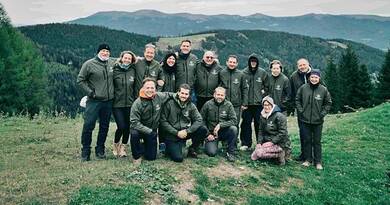 100 milliós luxus Porsche árából épít parkokat a zöld szervezet