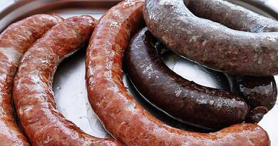 A nagymamám 50 éves receptje: így nem durran szét a hurka-kolbász sütés közben