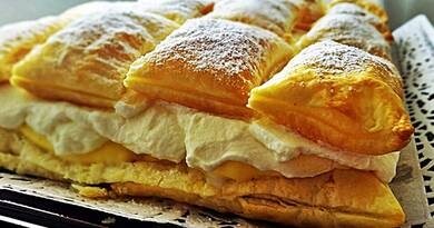 A krémes, ami ünneppé varázsol minden napot: a nagymama pillekönnyű krémese, amitől az egész család elolvad