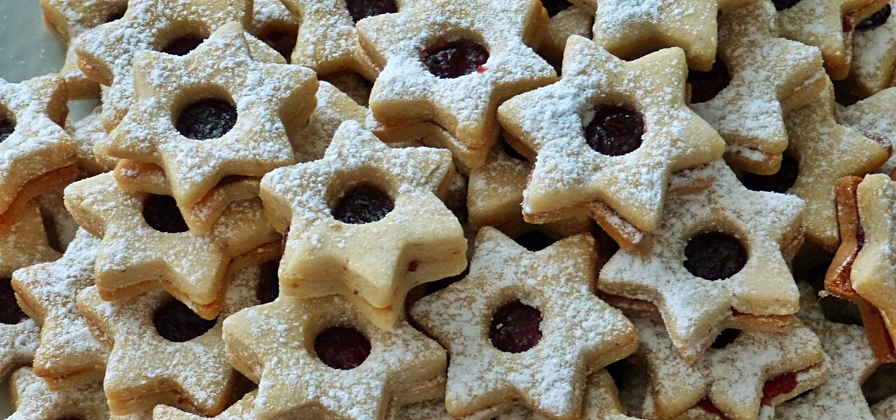 Így készítettem el a tökéletes, omlós linzert otthon, fillérekből és kezdőknek is