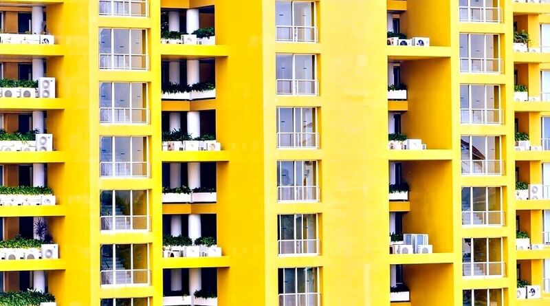 Aki tudja, hol keresse, milliókat spórol: 40%-kal olcsóbb lakások árasztották el a piacot.