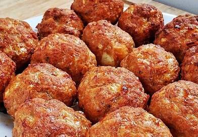 A fasírt nem lesz többé száraz: add hozzá ezt az egy zöldséget a darált húshoz, és elképesztően szaftos lesz