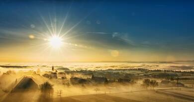 Végre egy kis fény a szürkeségben: kiderült, hol bújhat elő a nap csütörtökön