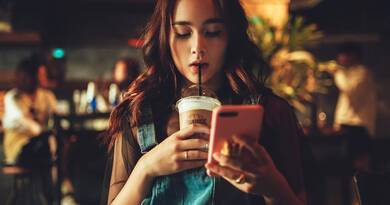 Díjmentes, korlátlan mobilnetet biztosít az ünnepekre a One Magyarország, ami több mint 1,7 millió ügyfelet érint.