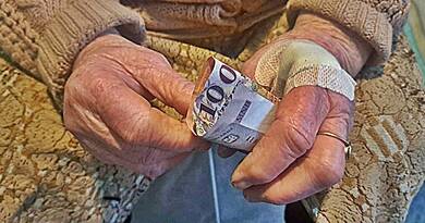 Karácsonyhoz közeledünk: egy öreg kéz meséje