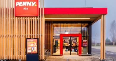 Abán nyitotta meg az ország első tisztán fa szerkezetű üzletét a PENNY.
