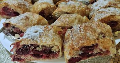 Így készül a nagyi-féle meggyes rétes, egyszerűen imádom elkészíteni