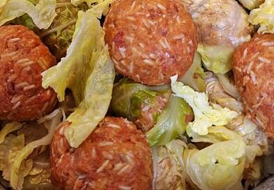 Ez a káposztás húsgombóc recept titokban hódít – aki egyszer megfőzi, hetente kéri a család