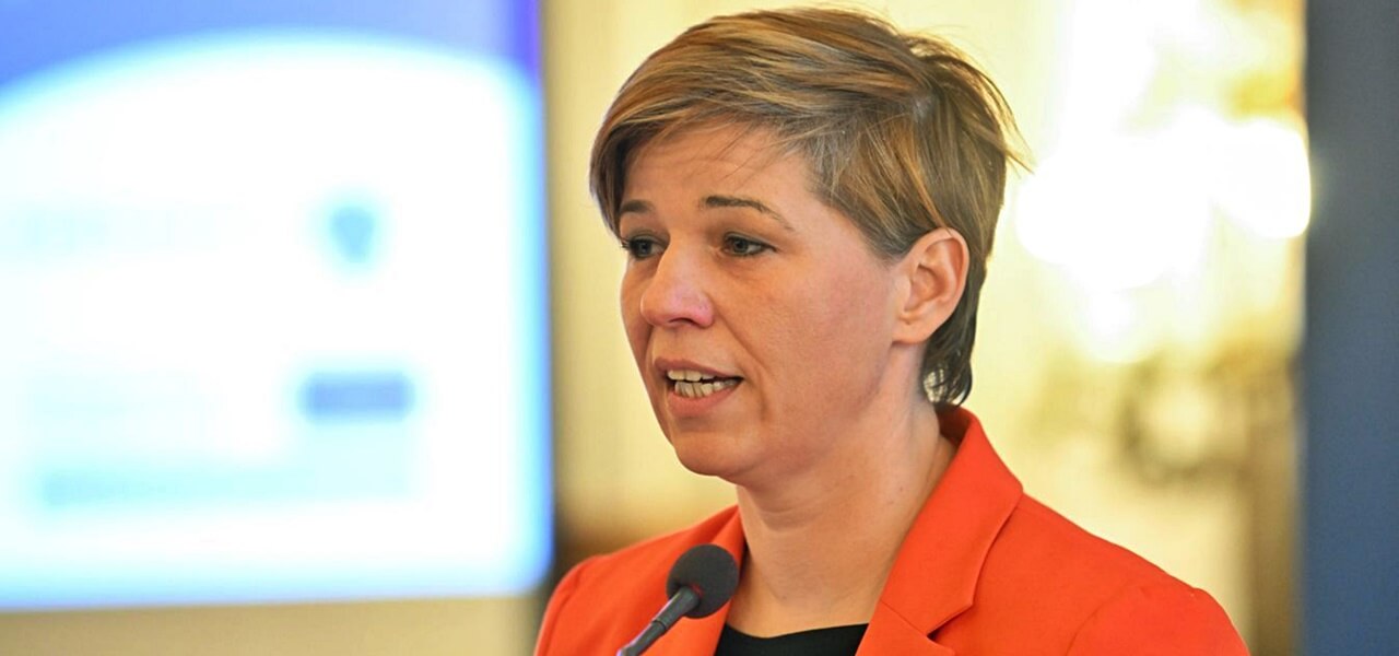 Varga-Bajusz Veronika: a Magyarország Ifjúsági Fővárosa cím megmutatja, hogy az adott város milyen komolyan számít a fiataljaira