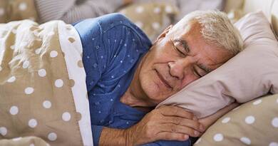 Alvás 2.0: Miért nem elég a 8 óra, ha rossz a "színkódod"? (2026)